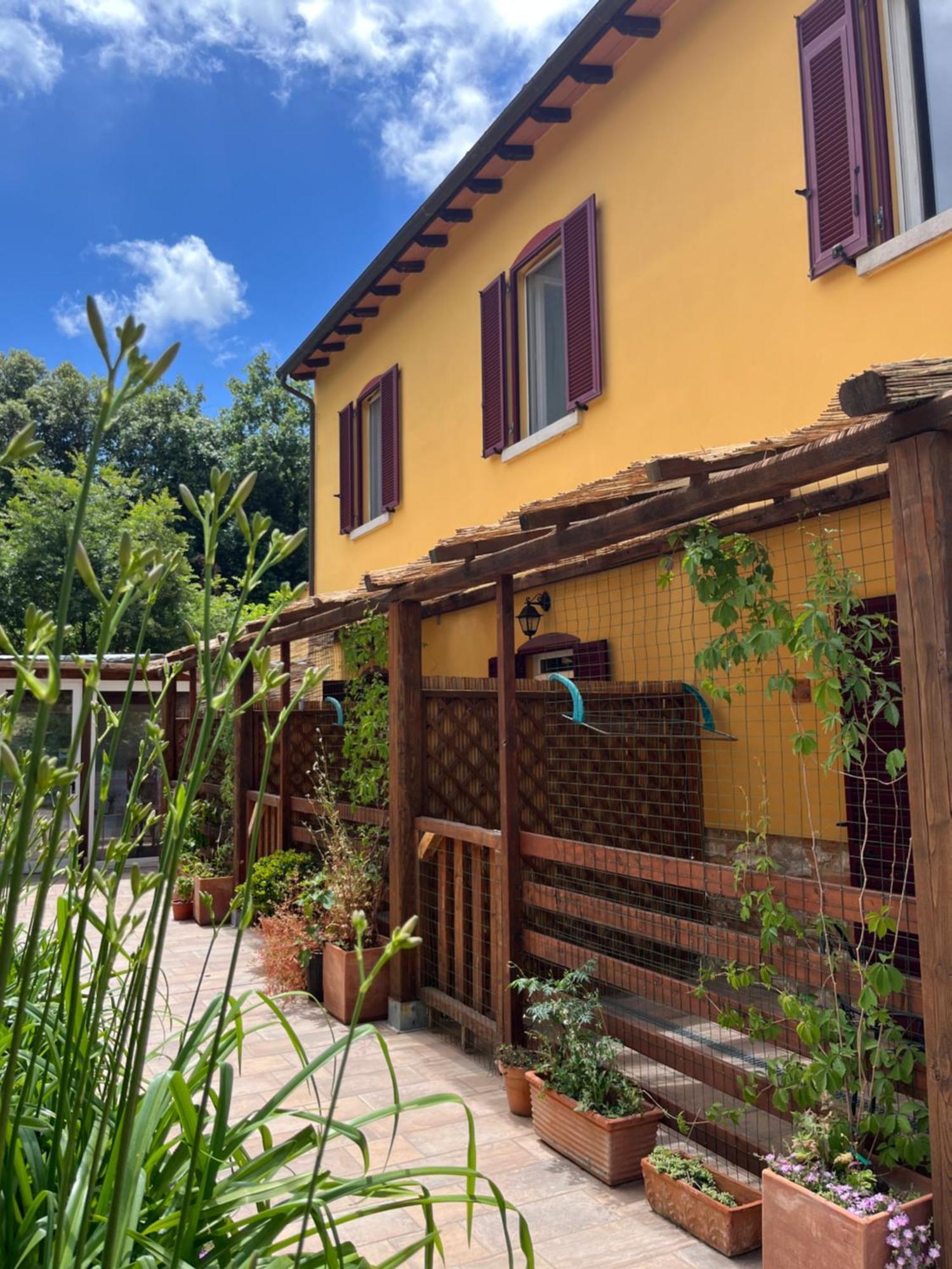 B&B La Fucinaia Pet Friendly Adults Only 캄필리아 마리티마 외부 사진
