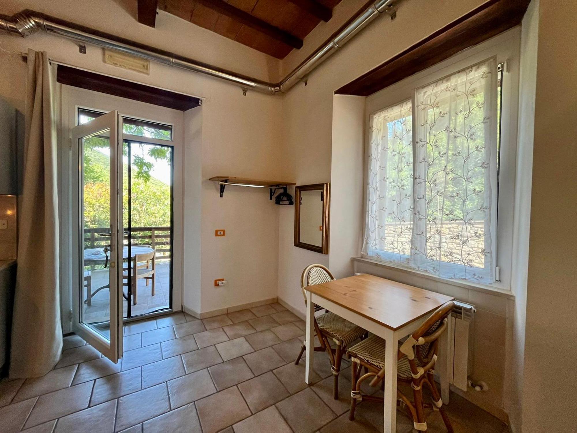 B&B La Fucinaia Pet Friendly Adults Only 캄필리아 마리티마 외부 사진